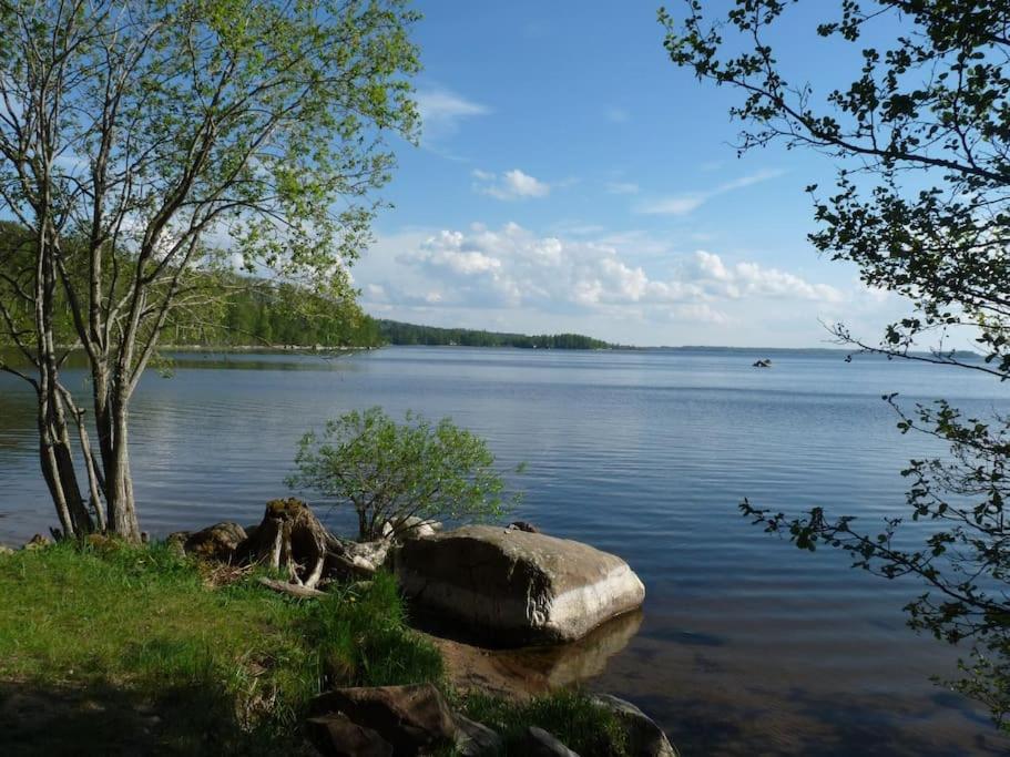 Ekhult Apartments - Ground Floor - Garden And Lake View Ulricehamn Exterior photo